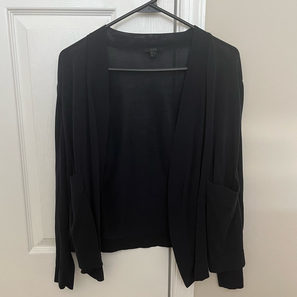 COS navy cardigan S